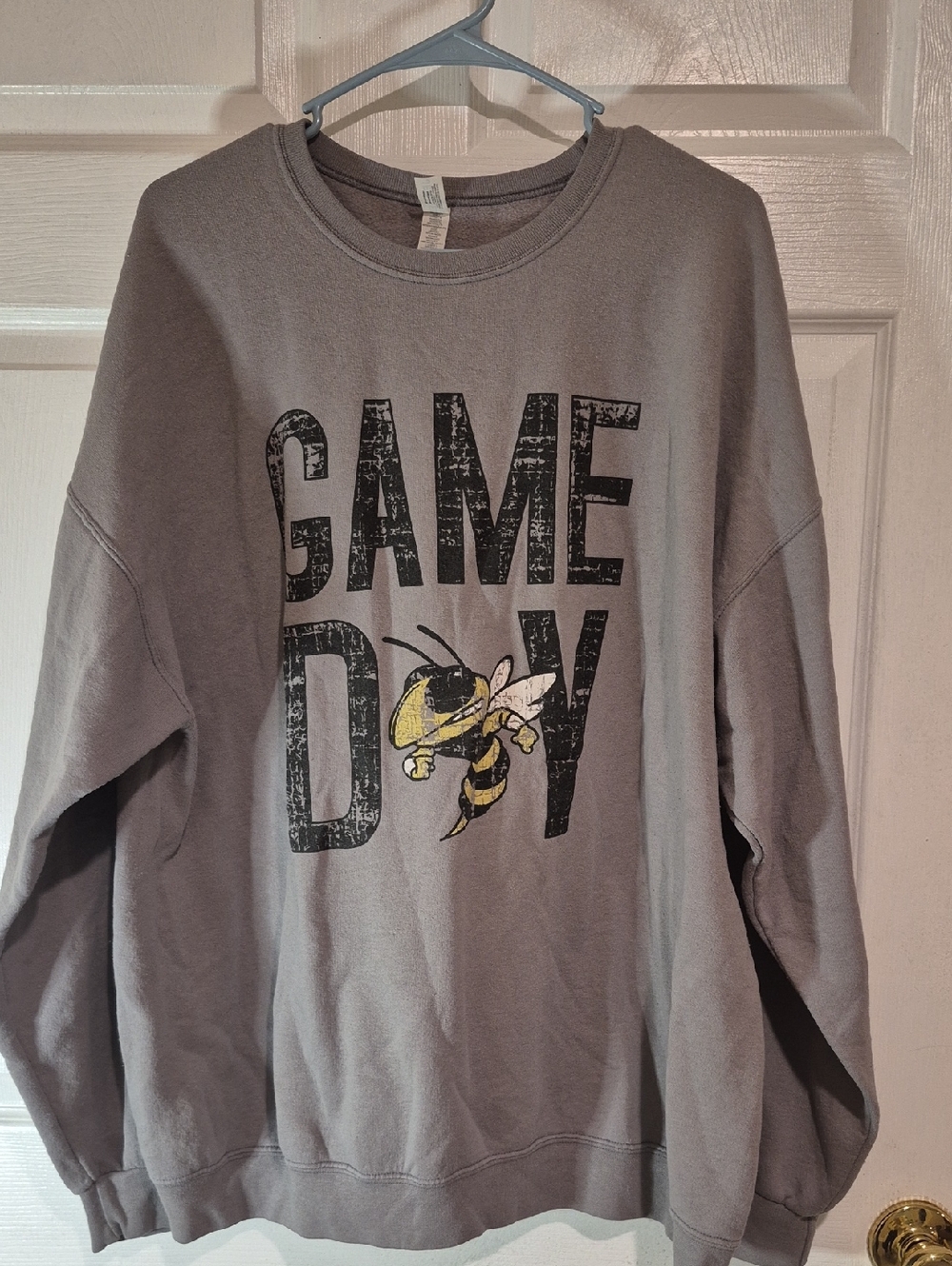 Game Day Yellow Hornet Graphic Sweatshirt - Unbranded